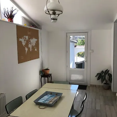 Apartment Avec Jardin Centre Ville Proche Mer Boulogne-sur-Mer