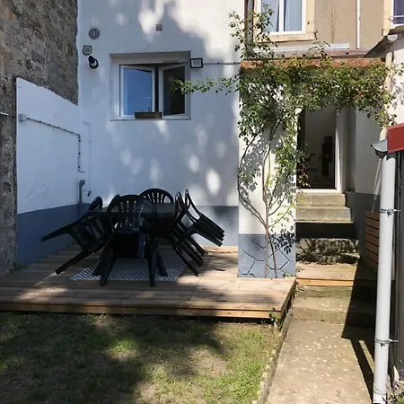Avec Jardin Centre Ville Proche Mer